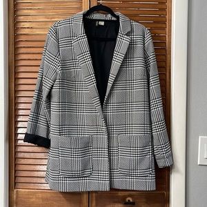 Houndstooth Oversized Blazer